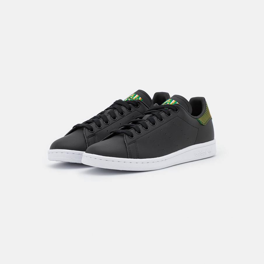 Фото № 2 с приближением к товару «‎Adidas Stan Smith »