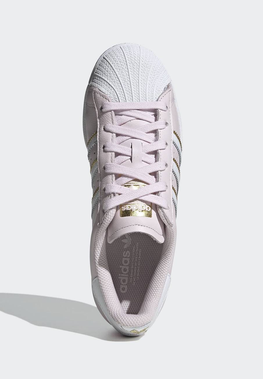 Фото № 3 с приближением к товару «‎Adidas Superstar »