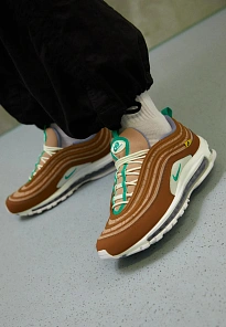 Фото № 1 с приближением к товару «‎AIR MAX »