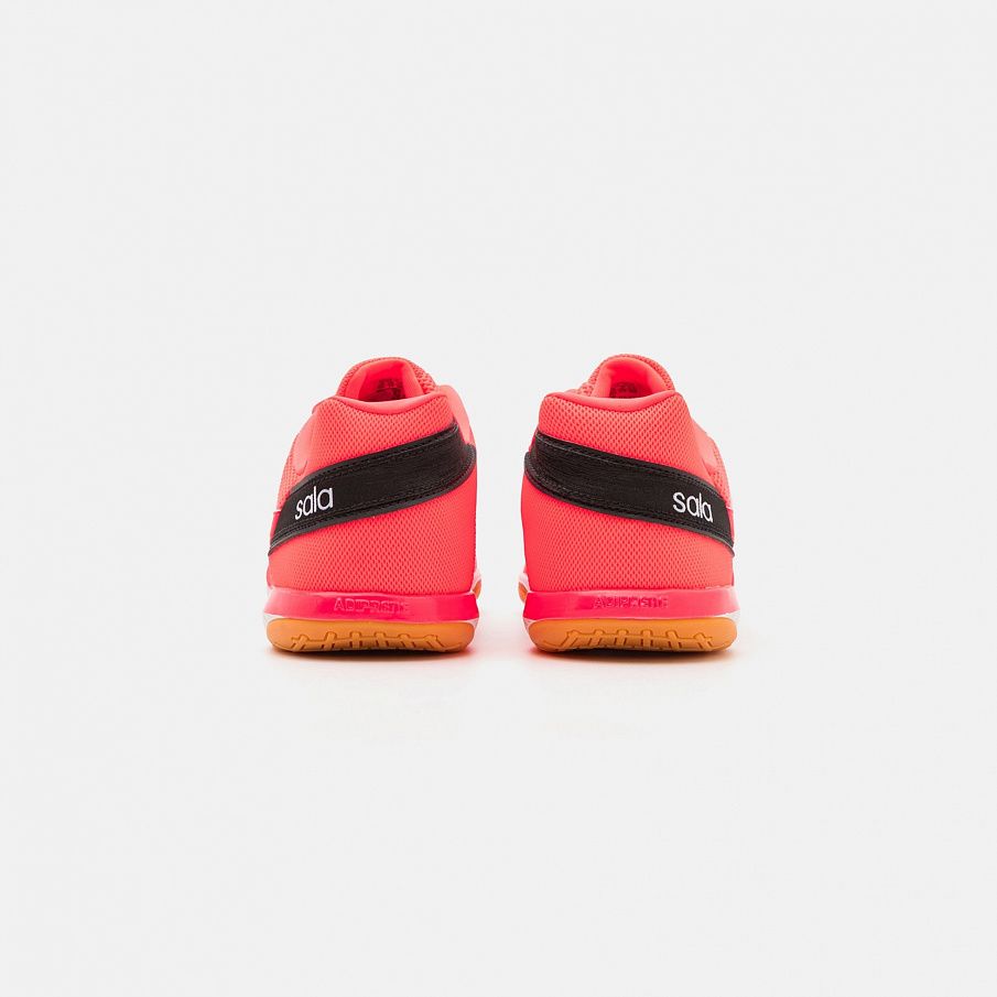 Фото № 3 с приближением к товару «‎Adidas Top »