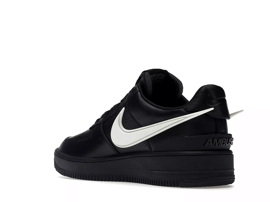 Фото № 3 с приближением к товару «‎Nike Air Force 1 Low SP AMBUSH Black»