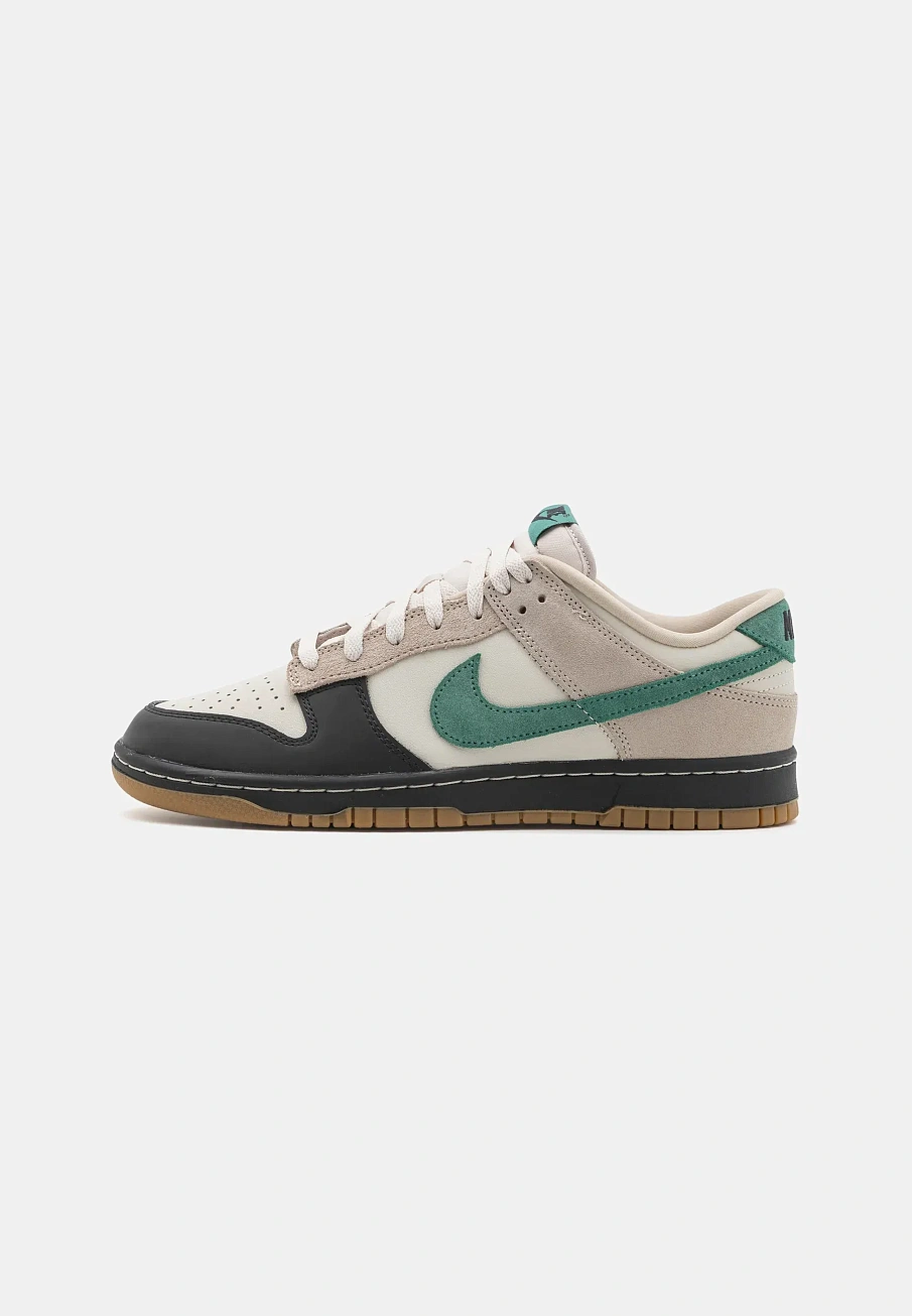 Фото № 1 с приближением к товару «‎DUNK UNISEX»