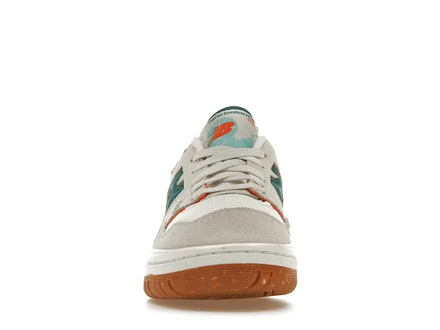 Фото № 2 с приближением к товару «‎New Balance 550»