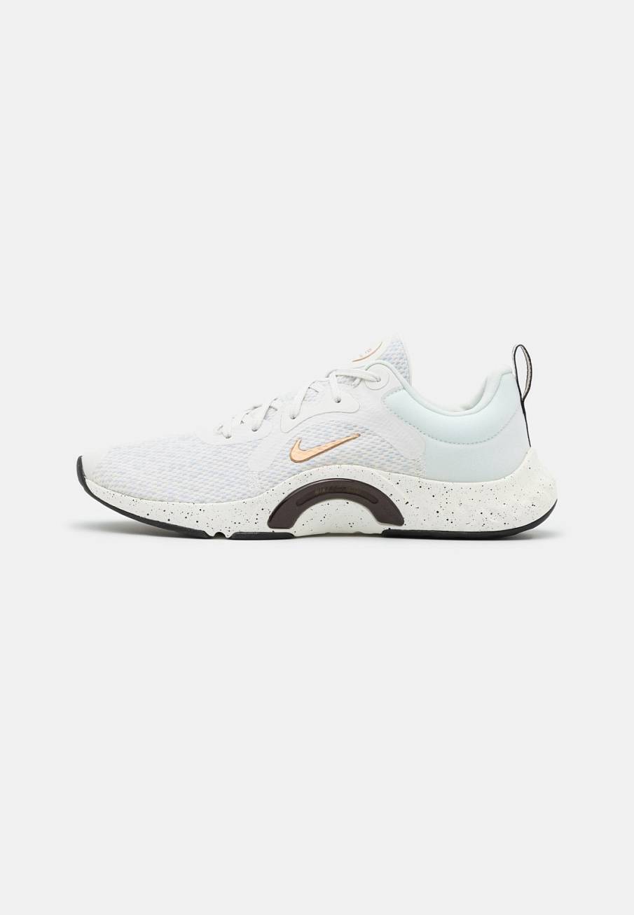 Фото № 1 с приближением к товару «‎Nike Renew In Season Tr 11 Prm»