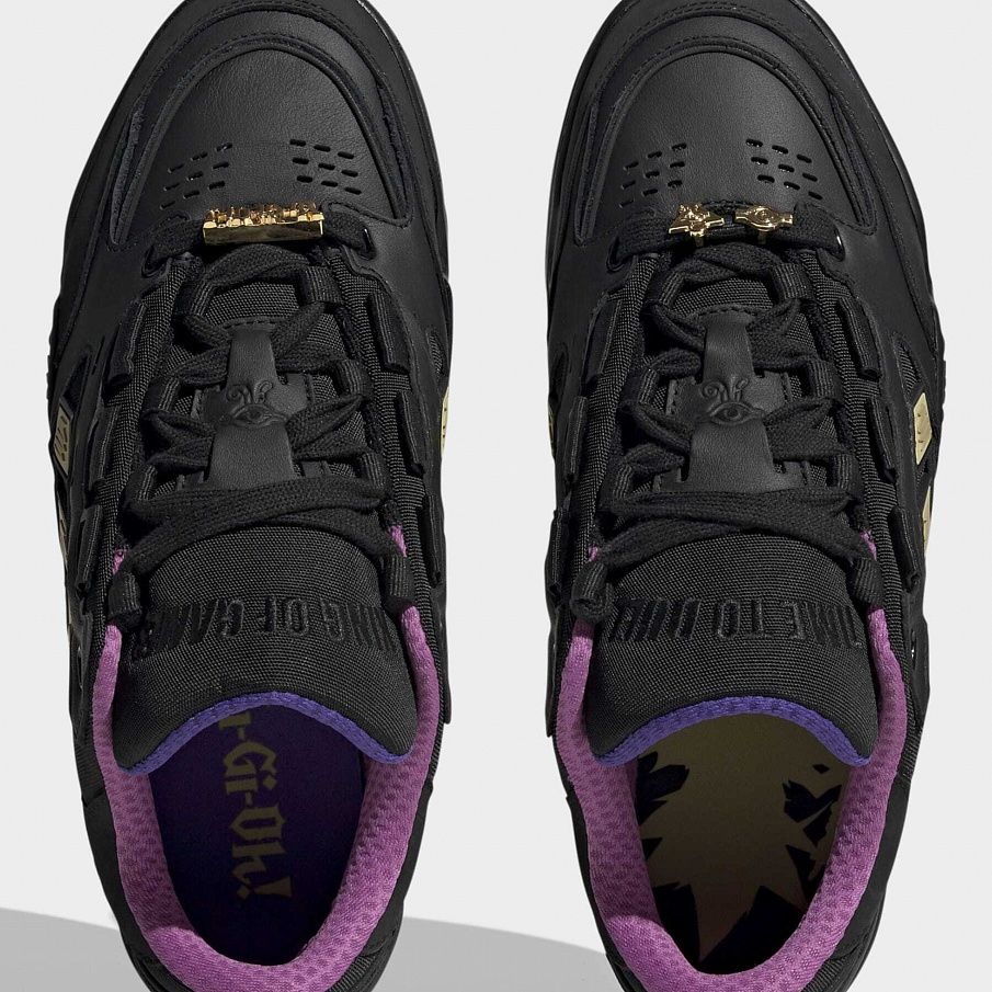 Фото № 2 с приближением к товару «‎Adidas Adi2000 YU GI OH »