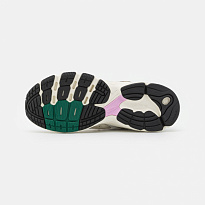 Фото № 5 с приближением к товару «‎Adidas Astir W »