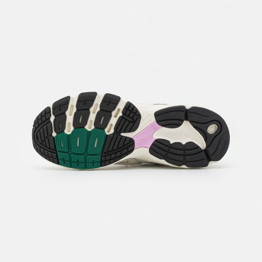 Фото № 5 с приближением к товару «‎Adidas Astir W »