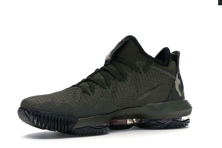 Фото № 3 с приближением к товару «‎Nike LeBron 16 Low Camo»