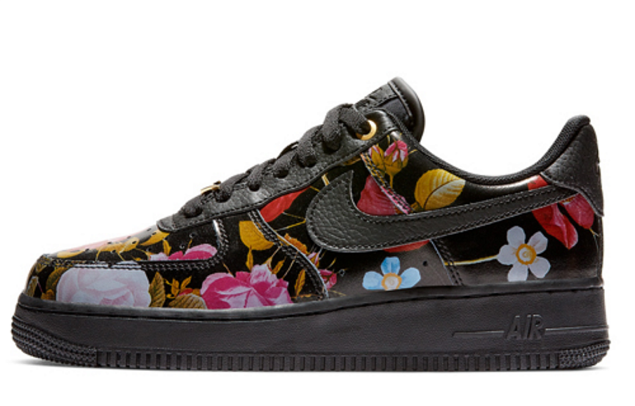 Фото № 1 с приближением к товару «‎Nike Air Force 1 Low Black Floral»