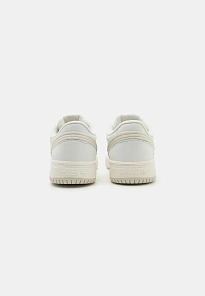 Фото № 3 с приближением к товару «‎TEAM COURT 2 UNISEX»