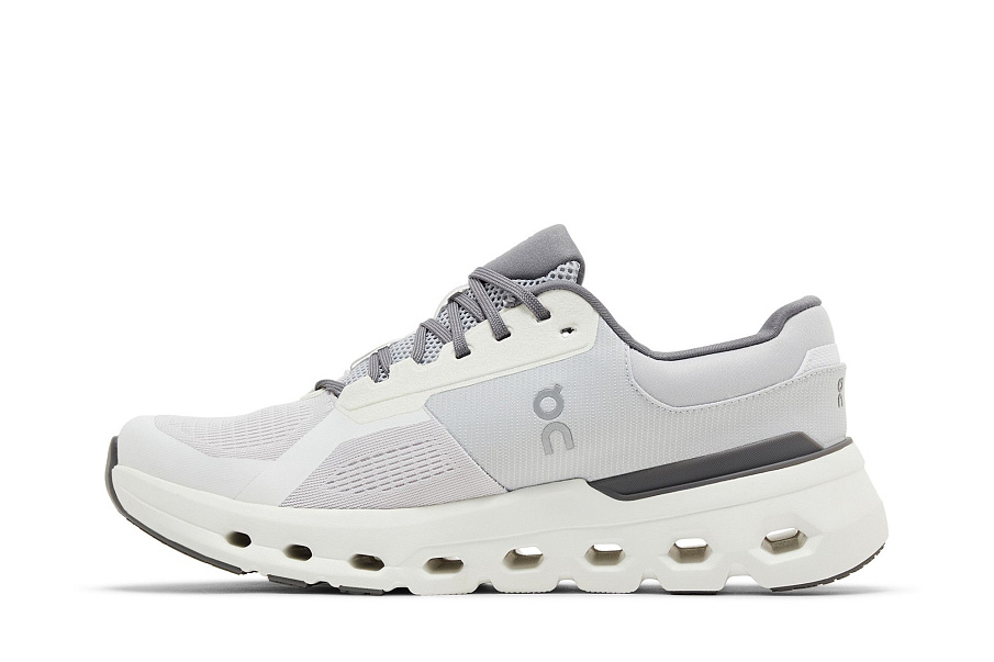 Фото № 4 с приближением к товару «‎ON Cloudrunner 2 Frost White»