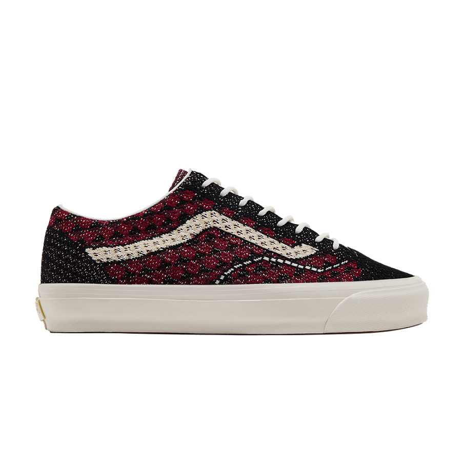 Фото № 1 с приближением к товару «‎Vans Premium Old Skool Knit Pack - Geo Check Bordeaux Red»