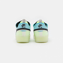 Фото № 3 с приближением к товару «‎Nike Air Force 1 React »