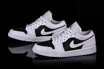 Фото № 2 с приближением к товару «‎Nike Air Jordan 1 Retro Wmns Panda »