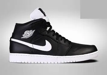 Nike Air Jordan 1 Retro  - 1