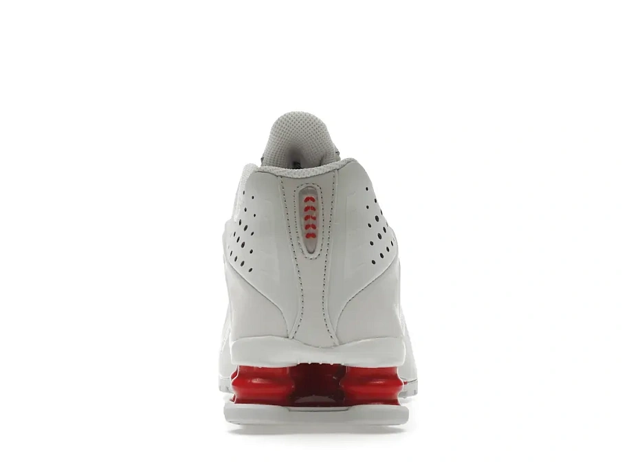 Фото № 4 с приближением к товару «‎Nike Shox R4 Neymar White»