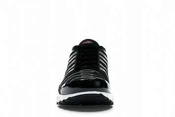 Nike Air Max Plus Black Dark Grey Hyper Crimson - 2