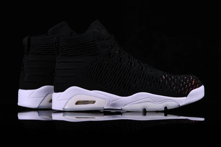 Фото № 3 с приближением к товару «‎Nike Air Jordan Flyknit Elevation 23 University »