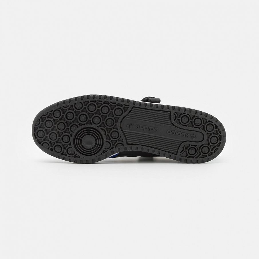 Фото № 5 с приближением к товару «‎Adidas Forum »