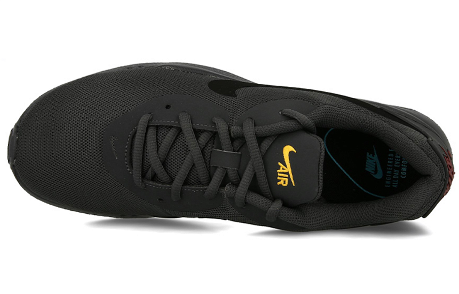 Фото № 4 с приближением к товару «‎Nike Air Max Oketo Black»