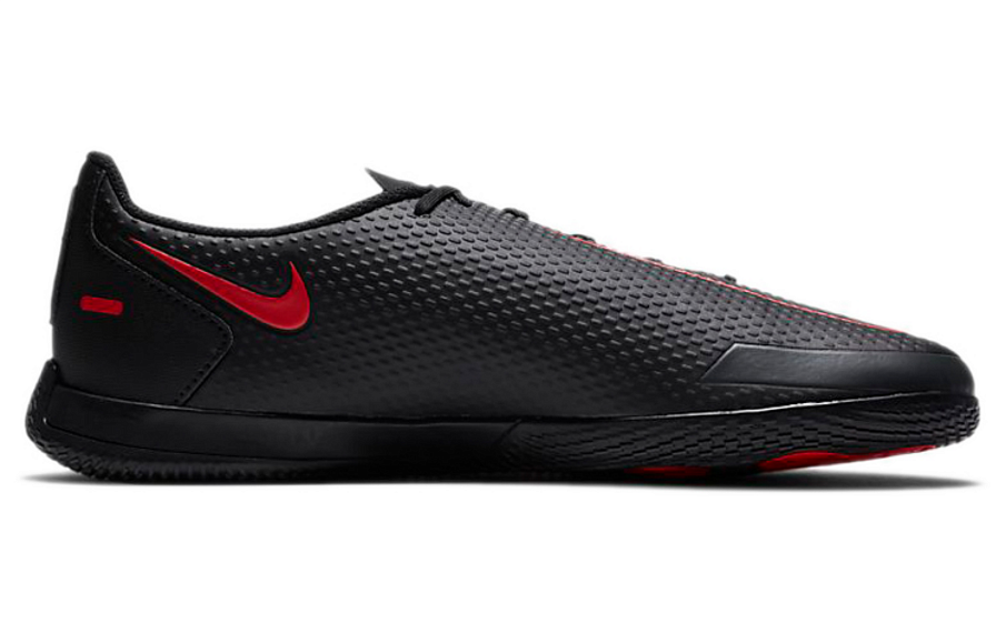 Фото № 2 с приближением к товару «‎Nike Phantom GT Club IC IndoorCourt Soccer Shoe»