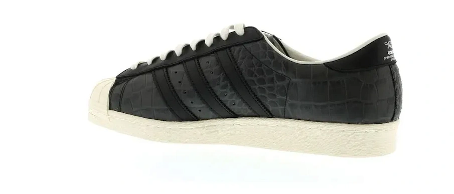 Фото № 3 с приближением к товару «‎adidas Superstar 80s Neighborhood»
