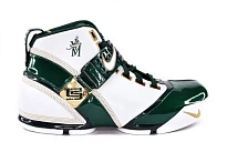 Фото № 1 с приближением к товару «‎Nike LeBron 5 St. Vincent-St. Mary»