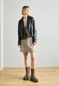 Фото № 3 с приближением к товару «‎CLASSIC TWIN SEAM NEW HEIGHTS»
