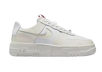 Фото № 1 с приближением к товару «‎Nike Air Force 1 Pixel Summit White Cream »
