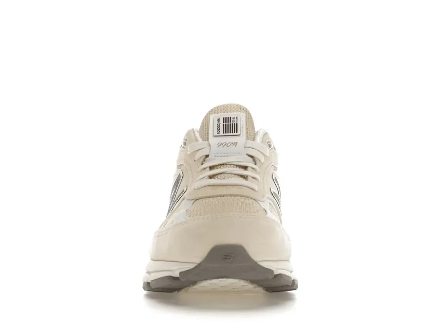 Фото № 2 с приближением к товару «‎New Balance 990v4»