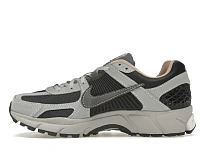 Фото № 3 с приближением к товару «‎Nike Zoom Vomero 5»