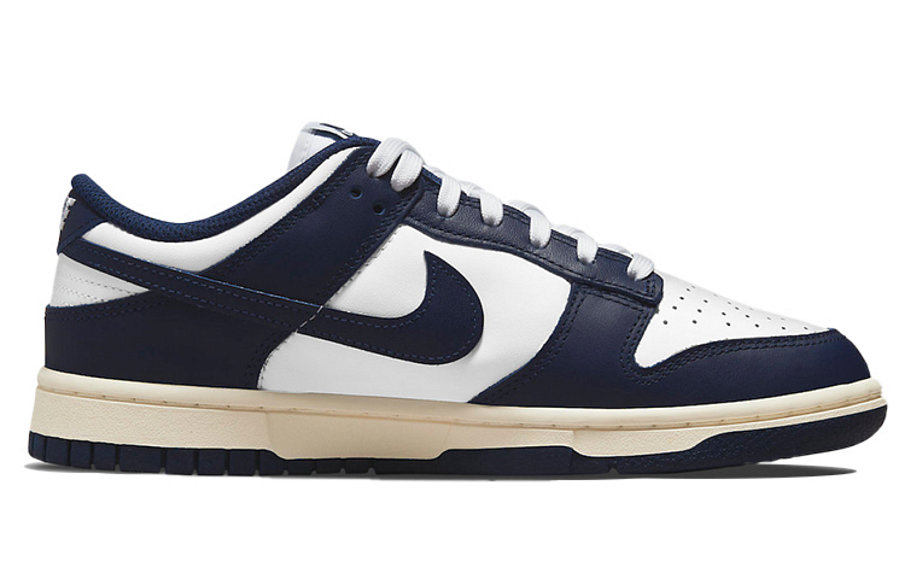 Фото № 2 с приближением к товару «‎Nike WMNS Dunk Low Skate shoes Midnight Navy and White»