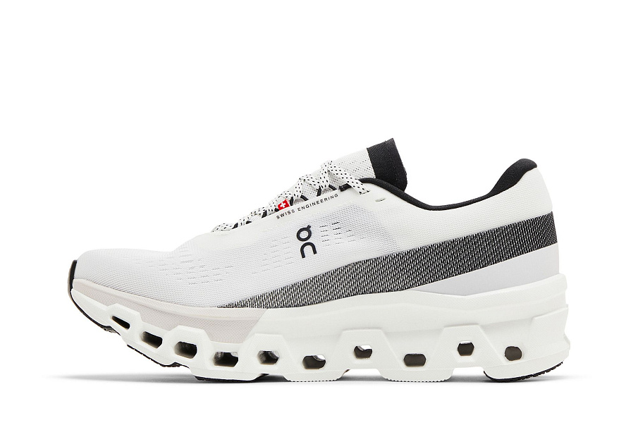 Фото № 4 с приближением к товару «‎Women's Cloudmonster 2 White Frost»
