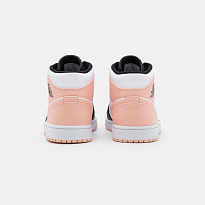 Фото № 3 с приближением к товару «‎Air Jordan 1 »