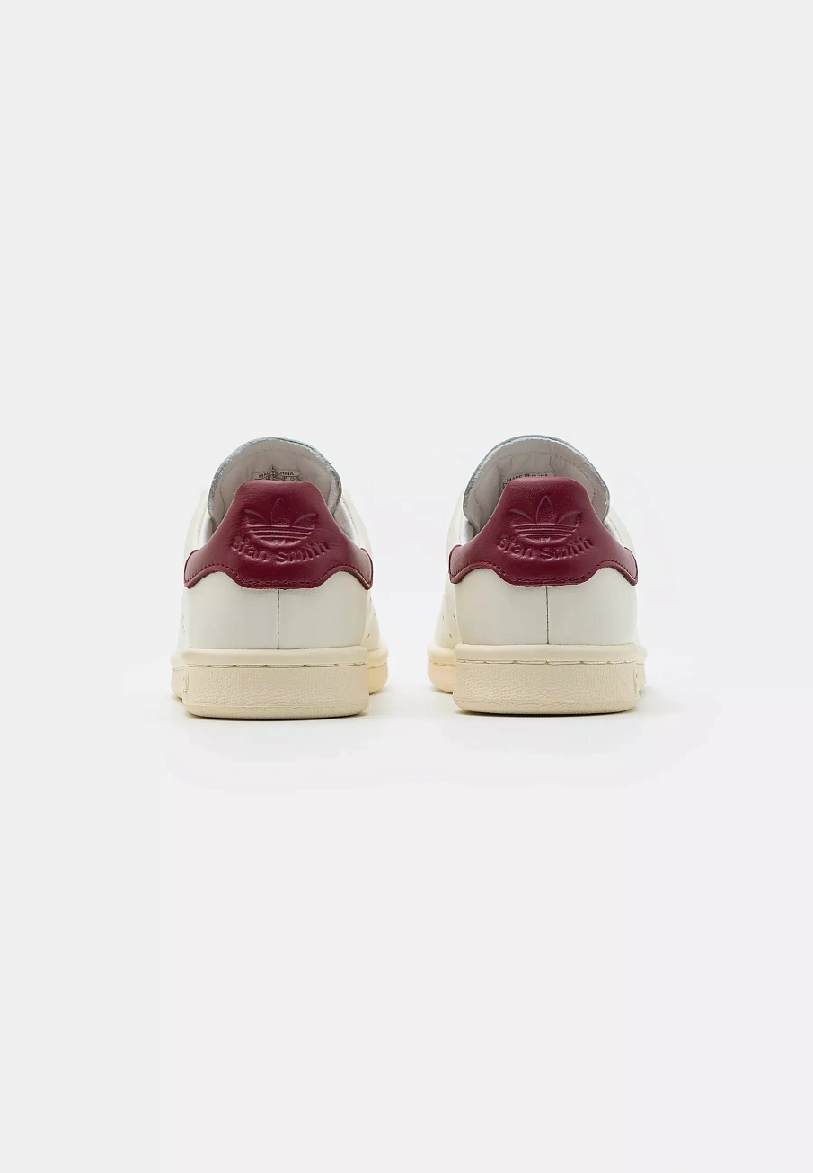 Фото № 4 с приближением к товару «‎STAN SMITH PURE UNISEX»