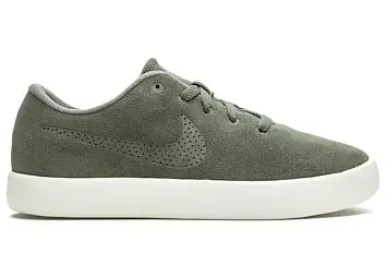 Nike Essentialist Suede (819811-330)