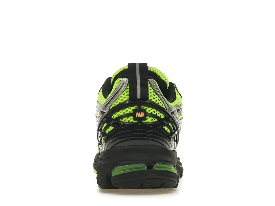 Фото № 4 с приближением к товару «‎New Balance 1906R»