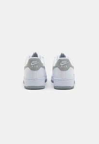 Фото № 3 с приближением к товару «‎AIR FORCE 1 '07»