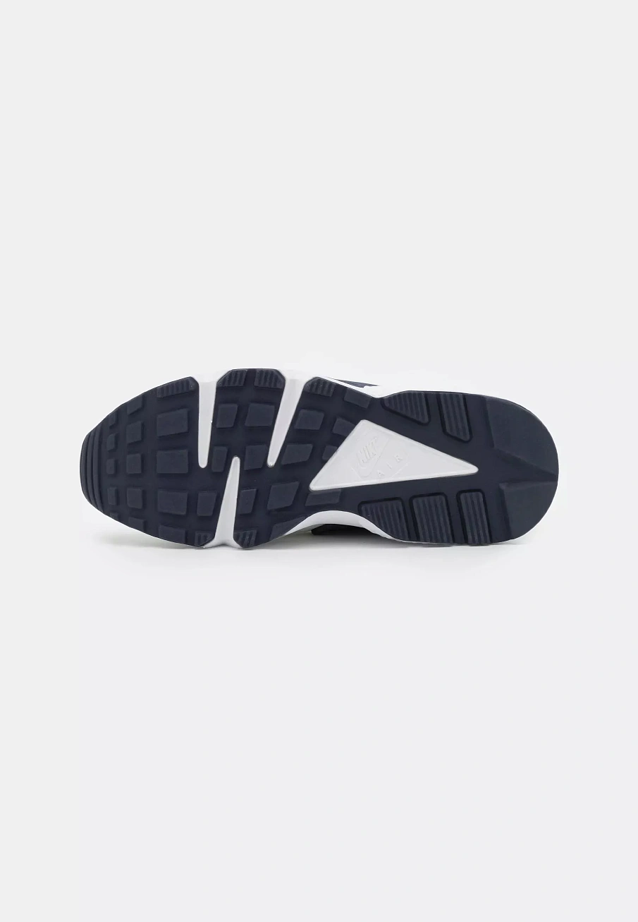 Фото № 2 с приближением к товару «‎AIR HUARACHE»