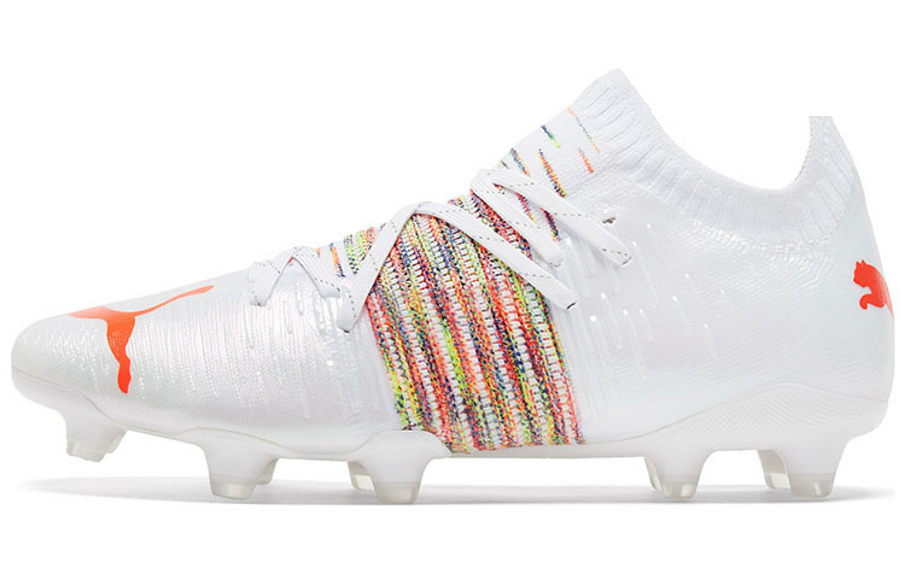 Фото № 1 с приближением к товару «‎ Puma Future Runner Soccer shoes»