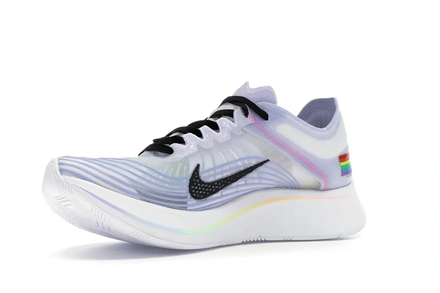 Фото № 4 с приближением к товару «‎Nike Zoom Fly Betrue (2018)»