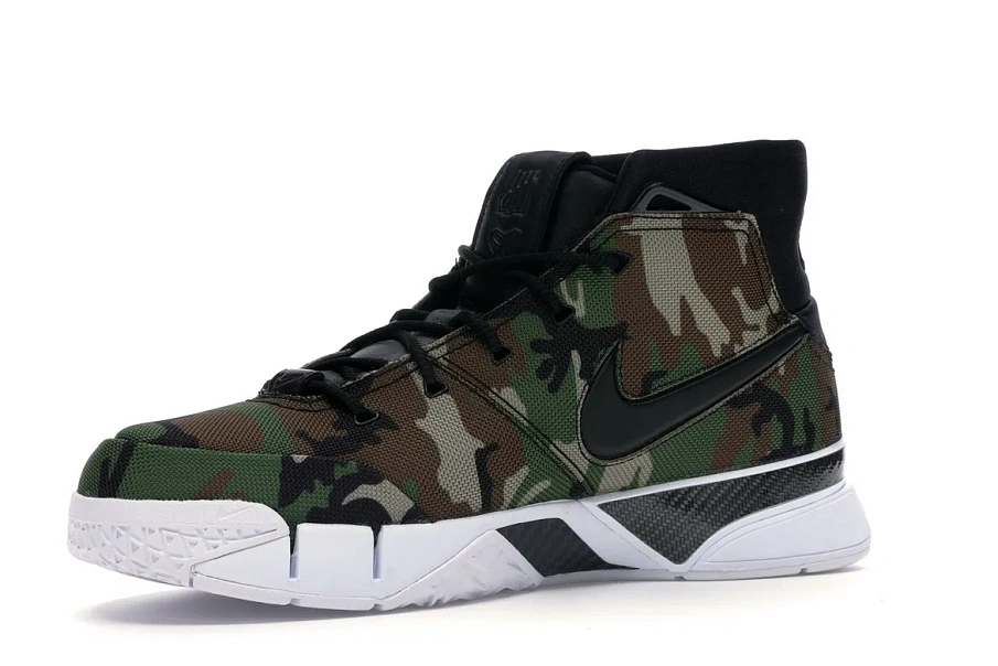 Фото № 3 с приближением к товару «‎Nike Kobe 1 Protro Undefeated Camo»