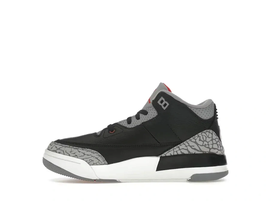 Фото № 3 с приближением к товару «‎Jordan 3 Retro»