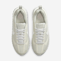 Фото № 4 с приближением к товару «‎Nike Air Max Dawn»