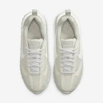 Nike Air Max Dawn - 4