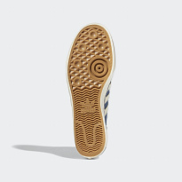 Фото № 5 с приближением к товару «‎Adidas »