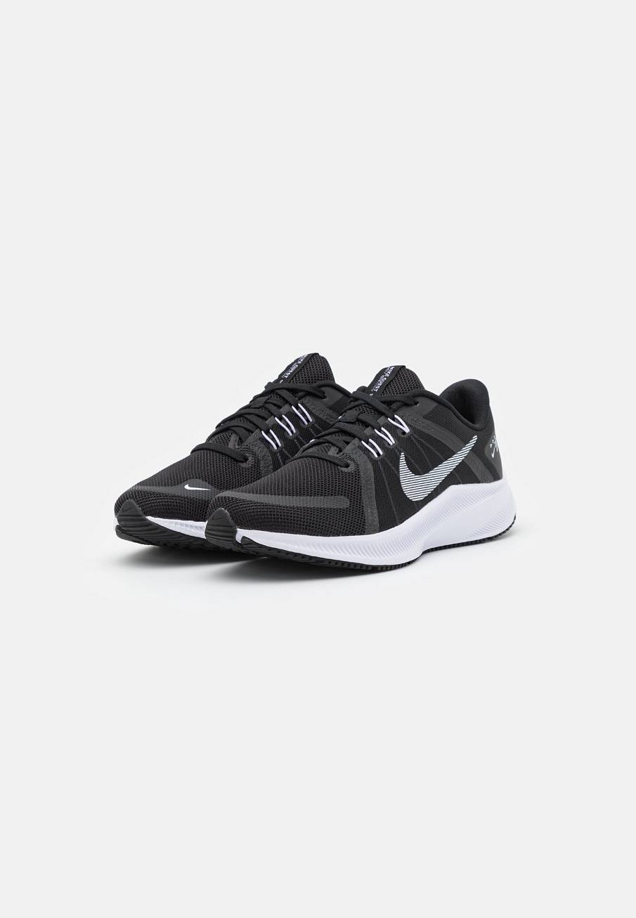Фото № 1 с приближением к товару «‎Nike Quest 4»