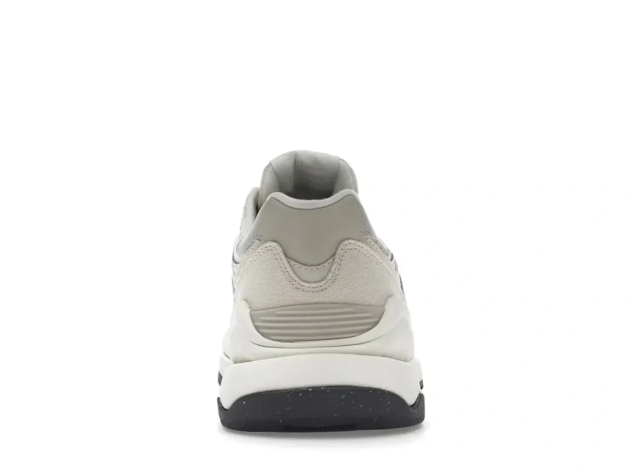 Фото № 4 с приближением к товару «‎New Balance 57/40»