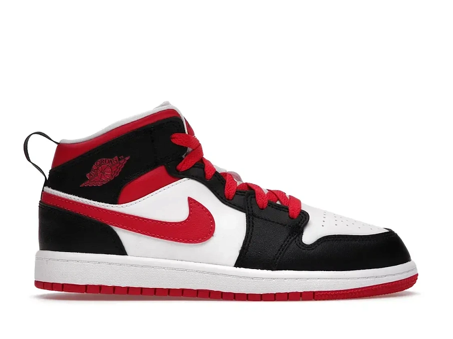 Фото № 1 с приближением к товару «‎Jordan 1 Mid»