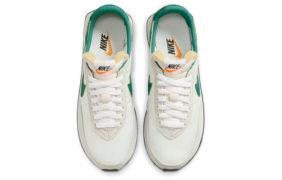 Фото № 4 с приближением к товару «‎Nike Waffle Trainer 2 BeigeWhiteGreen»